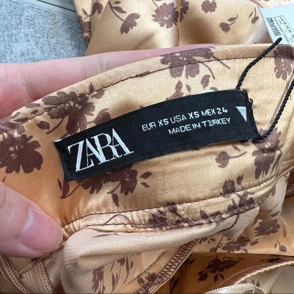NWT Zara Rose Gold Satin Floral Midi Skirt - Picture 8 of 9